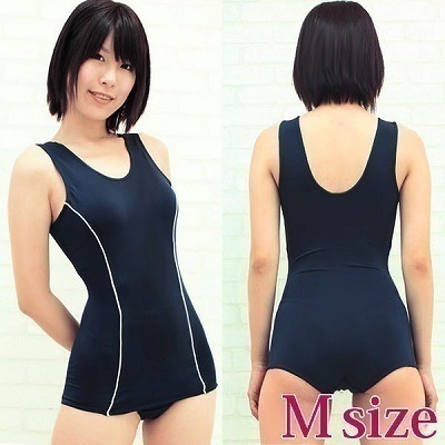 ライン入りスクール水着（旧スク）　Ｍ
