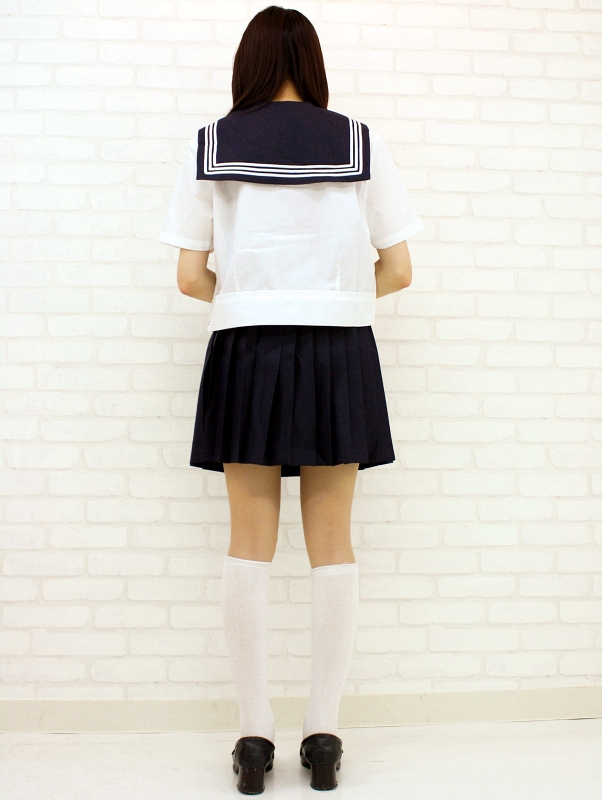 青いリボンのセーラー服（夏服）　Ｍ